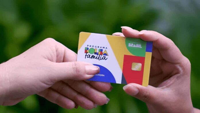 Cópia de Bolsa Família: o que muda no calendário de abril após feriado